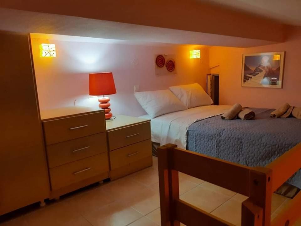 Whole Apartment In Loutsa With Amazing View Loútsa Exterior foto